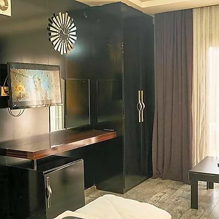 Hotel Oemer Agah Bayrampasa *