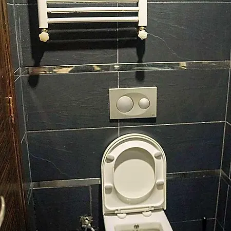 Hotel Oemer Agah Bayrampasa *