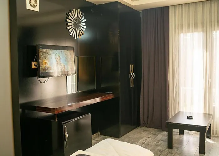 Oemer Agah Bayrampasa *