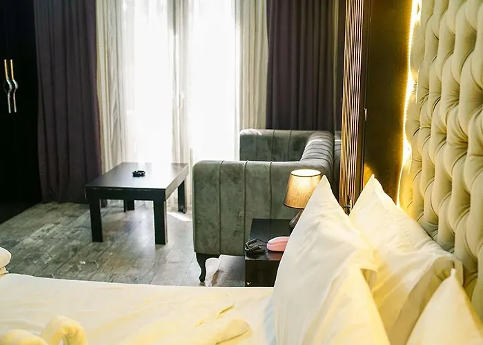 Oemer Agah Bayrampasa * イスタンブール